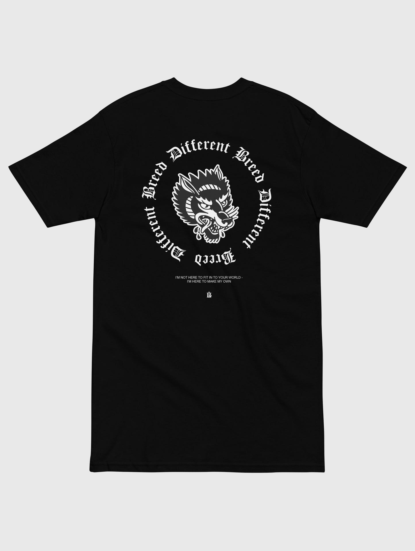 Oversized black gym t-shirt for men – soft cotton blend for training and lifestyle.