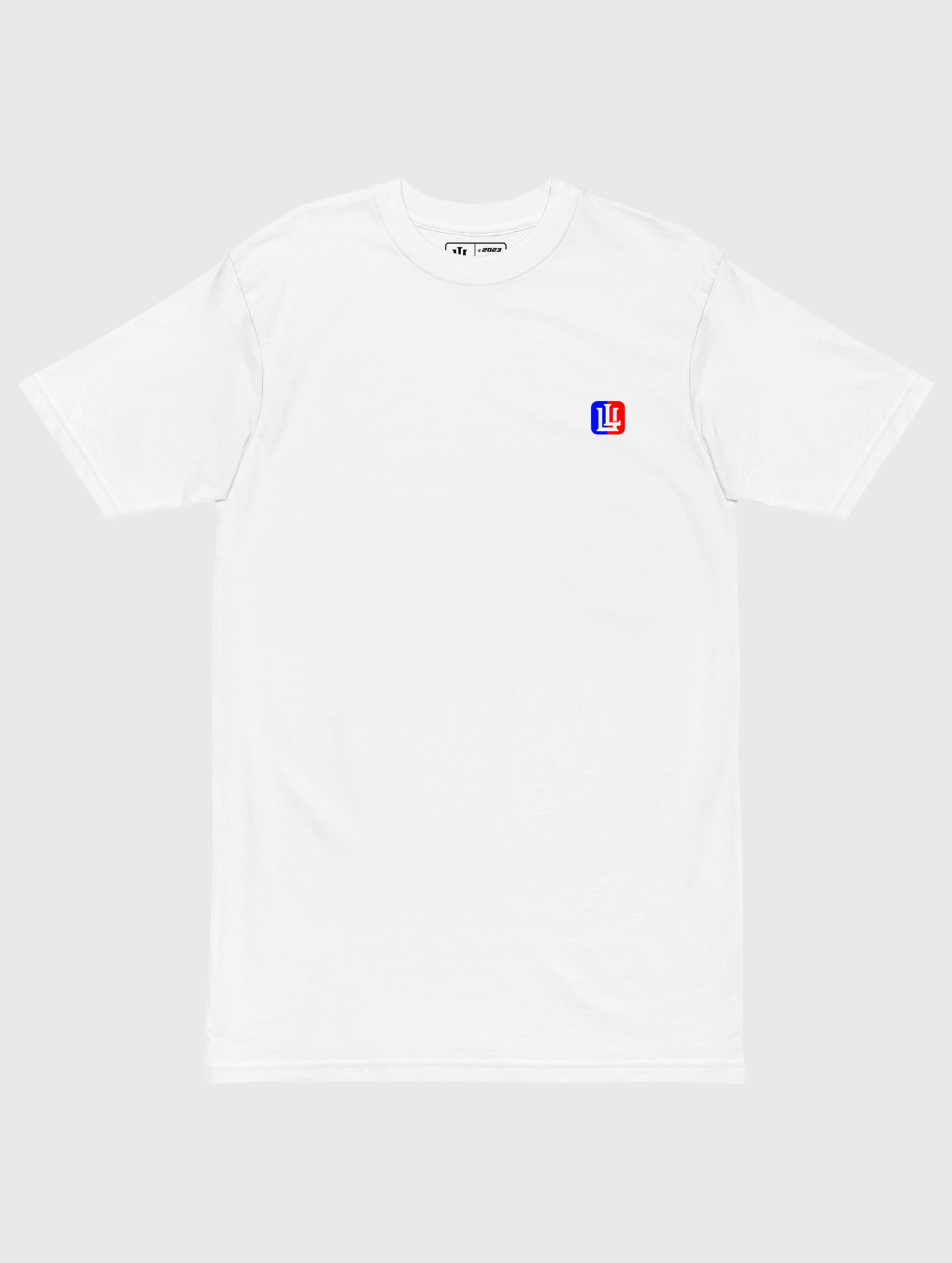 Men’s oversized gym t-shirt in white – breathable fabric for workouts and casual wear.