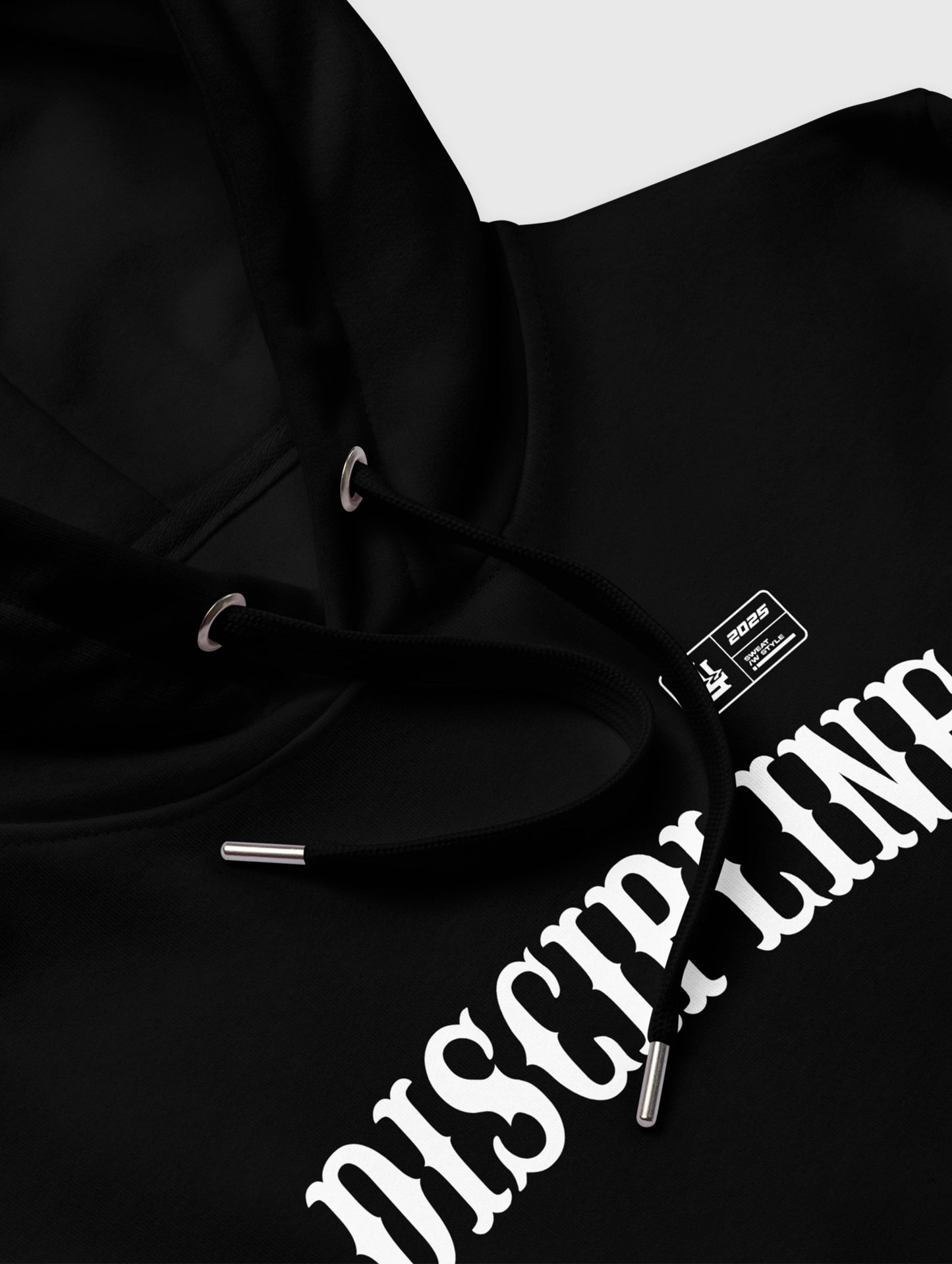 Black pump cover hoodie – oversized fit for layering over gym gear