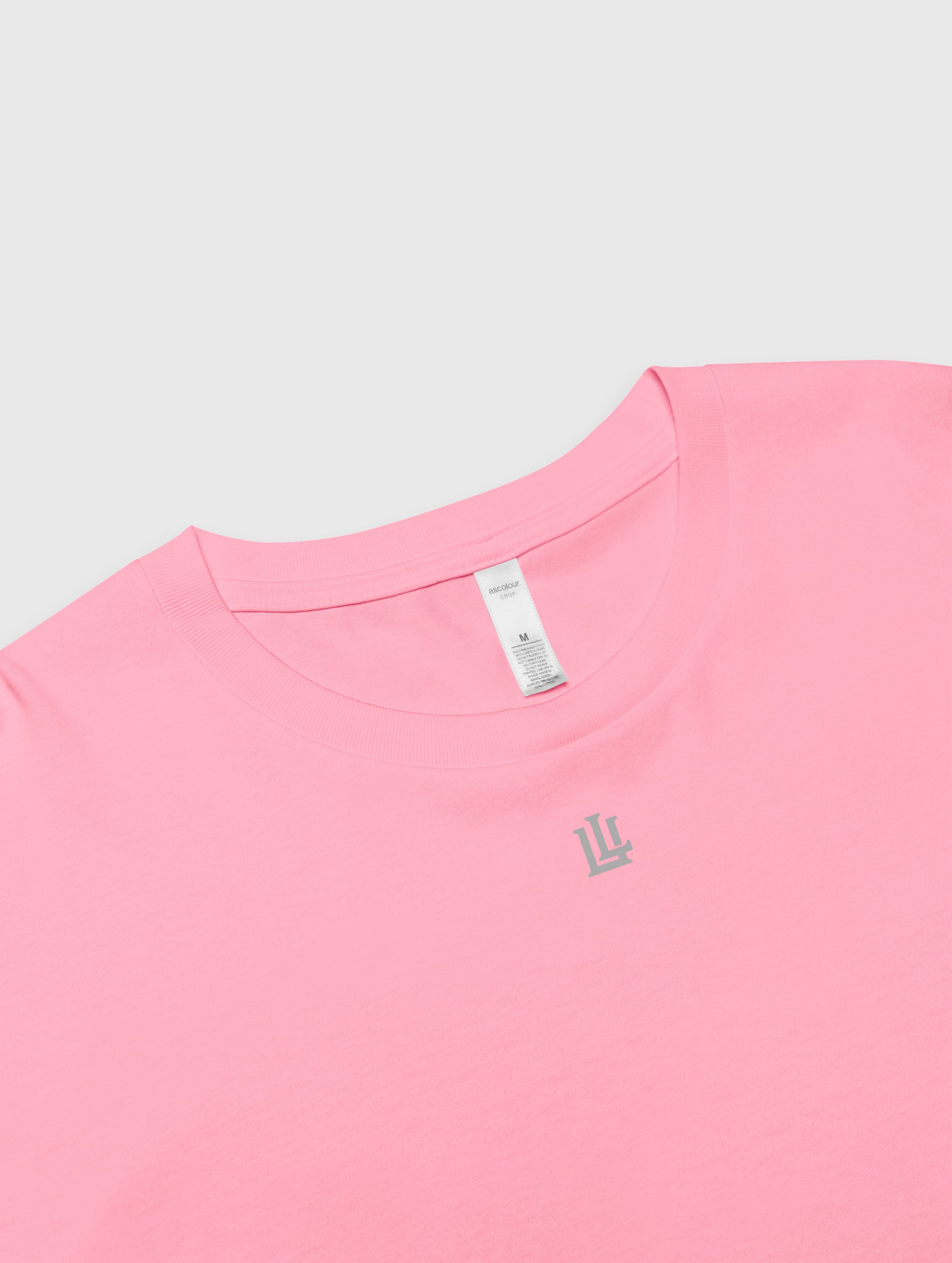 Performance crop top – moisture-wicking and lightweight for intense workouts