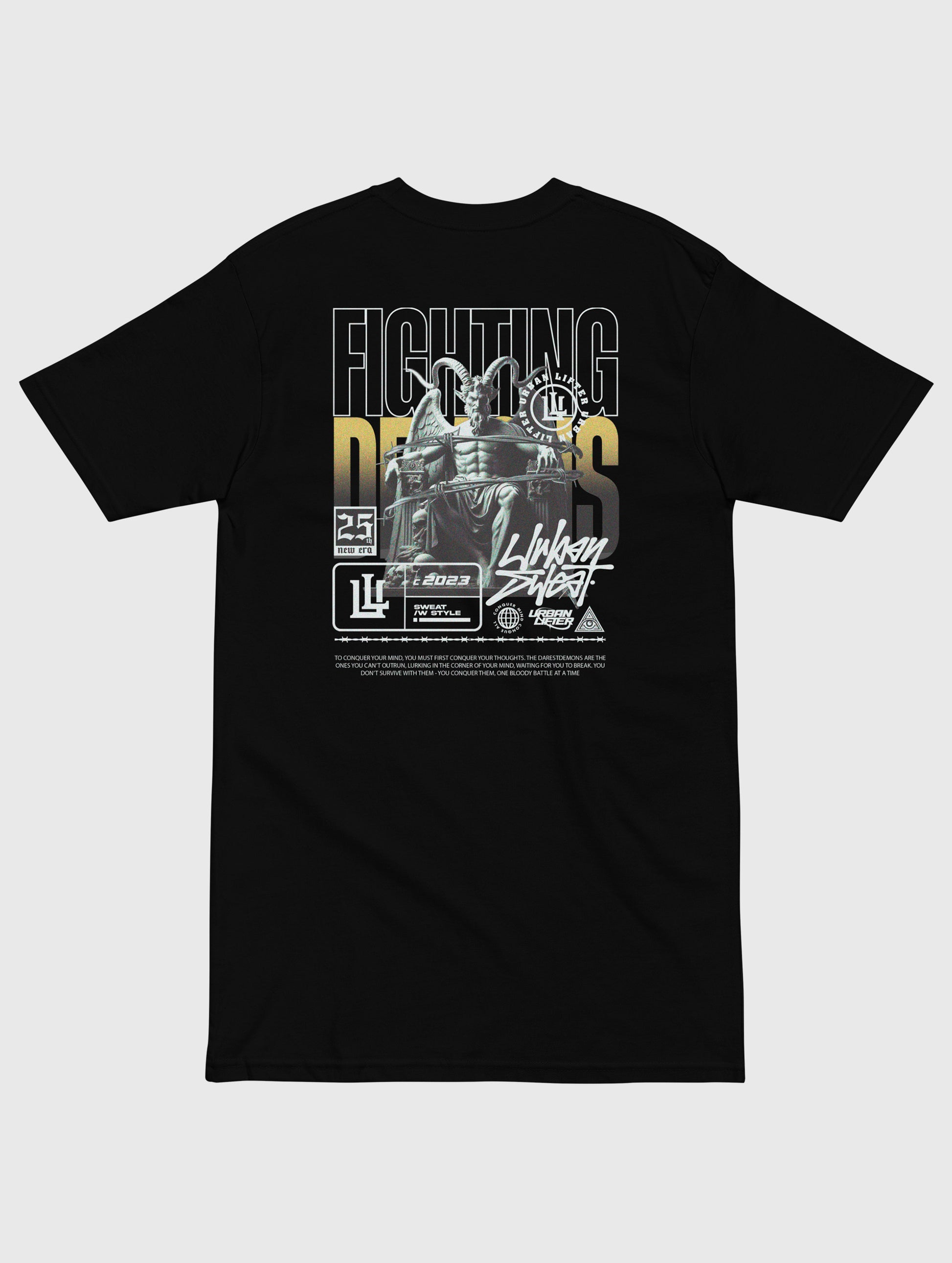 Heavyweight black oversized t-shirt – ideal for bodybuilding and gym sessions.